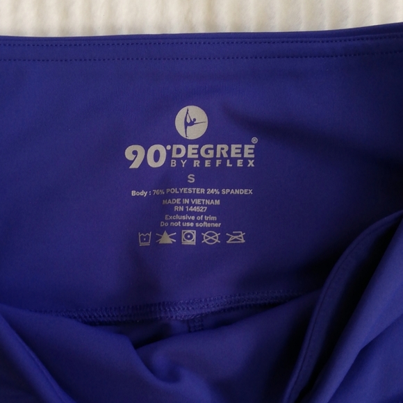 New leggings by 90 degree by Reflex - Picture 6 of 9